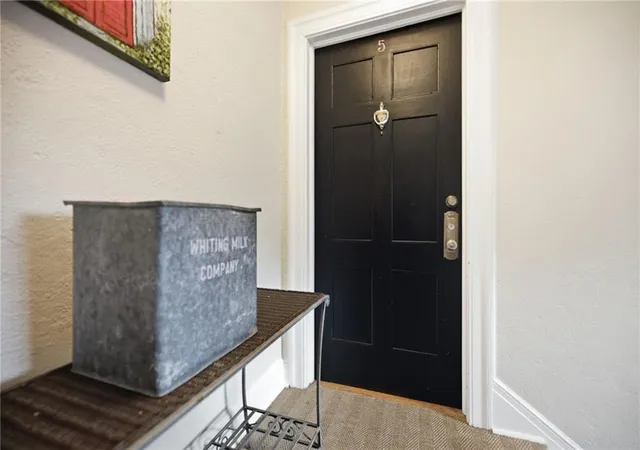 3rd image of 2222 Peachtree Rd Nw #B5, Atlanta, GA 30309 | MLS# 7816589