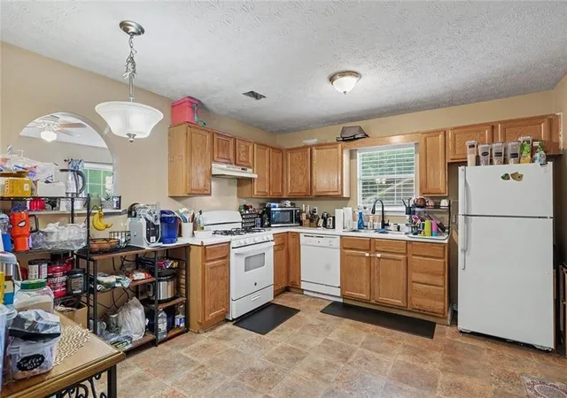 Photo 4 of Single family home for sale at 2809 Ml Lake Way, Morrow, GA 30260 | MLS# 7822014 | Listing updated on 2026-08-17
