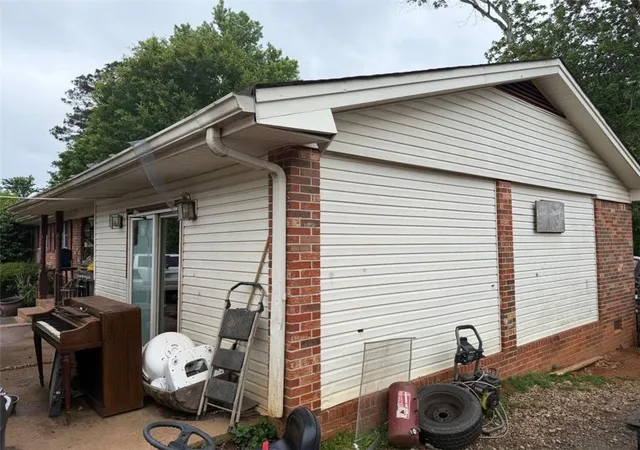 Photo 2 of Single family home for sale at 4183 Jade Dr, Douglasville, GA 30135 | MLS# 7769399 | Listing updated on 2026-08-01