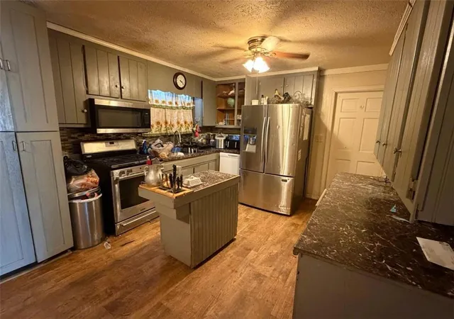 Photo 3 of Single family home for sale at 4183 Jade Dr, Douglasville, GA 30135 | MLS# 7769399 | Listing updated on 2026-08-01