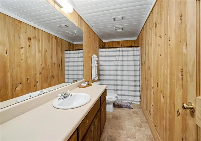 37th image of 305 S Shore Dr, Newnan, GA 30263 | MLS# 7760131