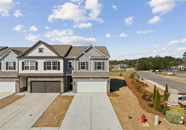 Homes for sale in Calhoun, GA | 62 Professional Pl, Calhoun, GA 30701 | MLS# 7784677