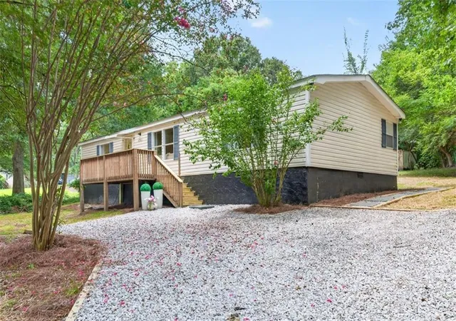 image of 4740 New Horizon Dr, Loganville, GA 30052 | MLS# 7820205