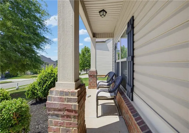 Photo 3 of Single family home for sale at 346 Lamont Ln, Hampton, GA 30228 | MLS# 7827941 | Listing updated on 2026-08-29
