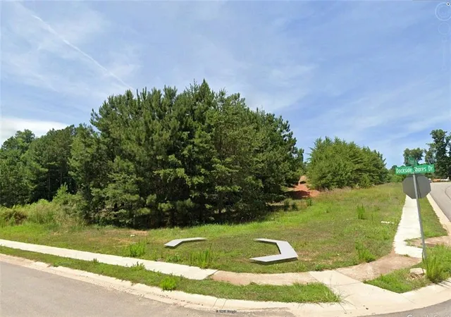Photo 3 of Land for sale at 3550 Dockside Shrs, Gainesville, GA 30506 | MLS# 7624887 | Listing updated on 2026-05-12