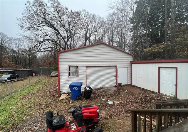 Photo 13 of Single family home for sale at 1333 Nash Rd Nw, Atlanta, GA 30331 | MLS# 7662900 | Listing updated on 2026-09-08