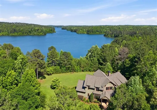 Photo 2 of Single family home for sale at 3210 Peeksville Rd, Locust Grove, GA 30248 | MLS# 7791853 | Listing updated on 2026-08-07