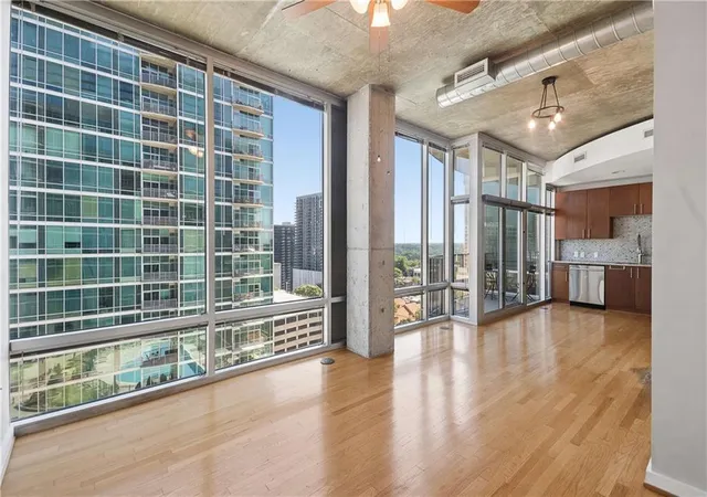 2nd image of 923 Peachtree St Ne #1332, Atlanta, GA 30309 | MLS# 7777217