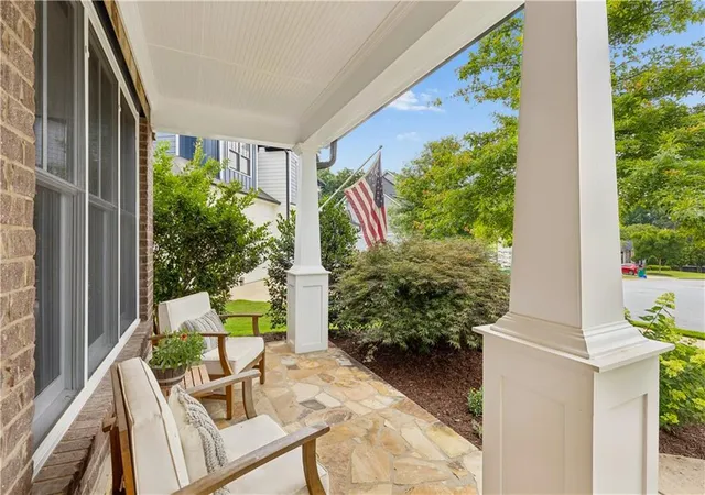 2nd image of 3901 Obryant Cir, Smyrna, GA 30082 | MLS# 7792988