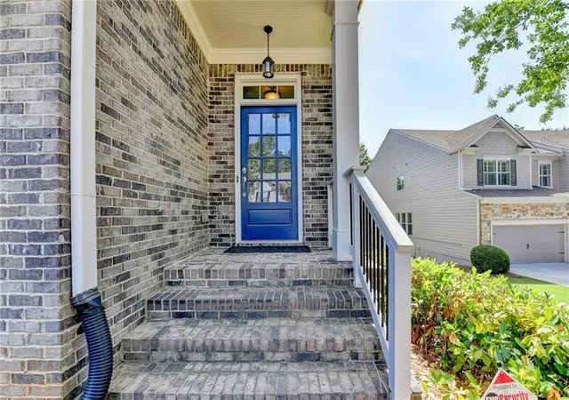 2nd image of 5915 Vista Brook Dr, Suwanee, GA 30024 | MLS# 7762263