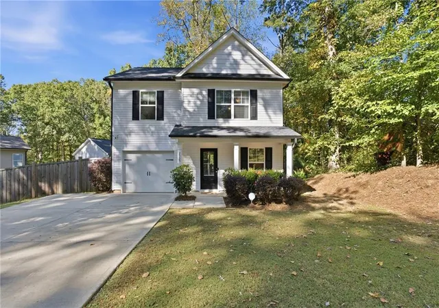 Photo 1 of Single family home for sale at 2535 Jaguar St, Cumming, GA 30041 | MLS# 7858760 | Listing updated on 2026-10-27