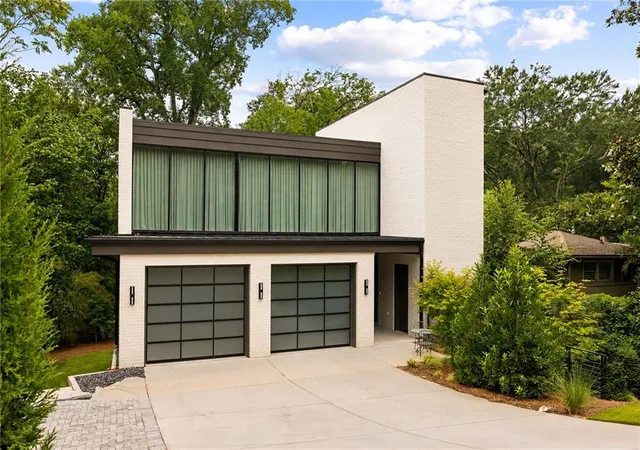 3rd image of 2460 Howell Mill Rd Nw, Atlanta, GA 30318 | MLS# 7817645