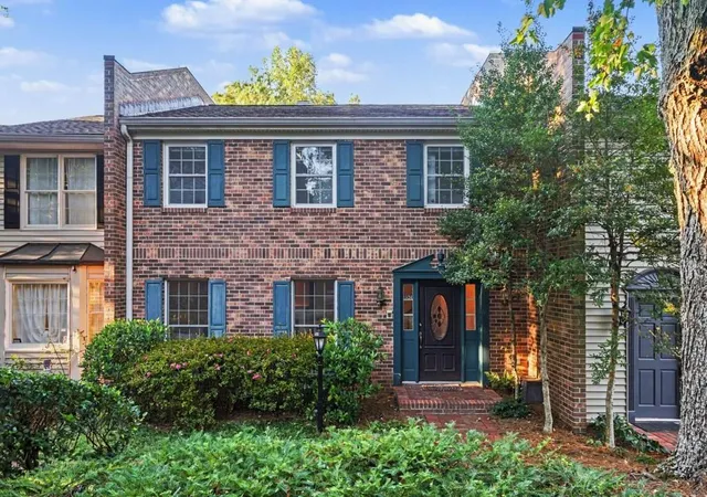 Townhouse for sale at 1524 September Chase, Decatur, GA 30033 | MLS# 7858489