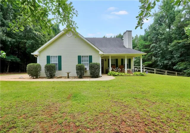 1st image of 95 Five Oaks Dr, Covington, GA 30014 | MLS# 7820138