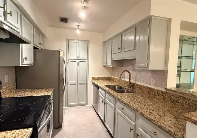 Photo 3 of Condo for sale at 24216 Plantation Dr, Atlanta, GA 30324 | MLS# 7827308 | Listing updated on 2026-09-10
