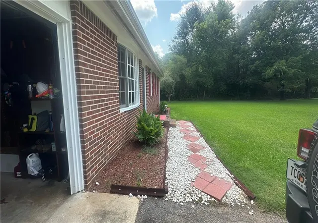 Photo 3 of Single family home for sale at 2323 Locust Grv Rd, Griffin, GA 30223 | MLS# 7811662 | Listing updated on 2026-09-08
