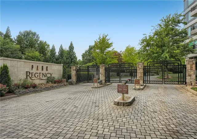 Homes for sale in Atlanta, GA | 700 Park Regency Place, Atlanta, GA 30326 | Houzeo