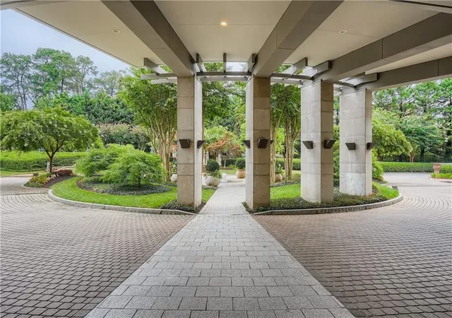Homes for sale in Atlanta, GA | 700 Park Regency Pl #1207, Atlanta, GA 30326 | MLS# 7724722