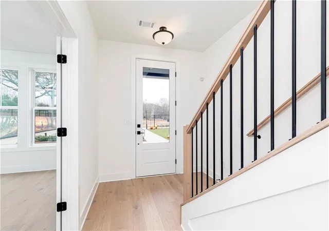 Photo 3 of Sale Pending at 5013 Hartwell Pl, Alpharetta, GA 30009 | MLS# 7735152 | Listing updated on 2026-09-11