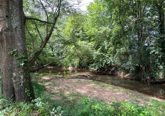 2nd image of 130 Daniel Rdg, Cartersville, GA 30120 | MLS# 7749142