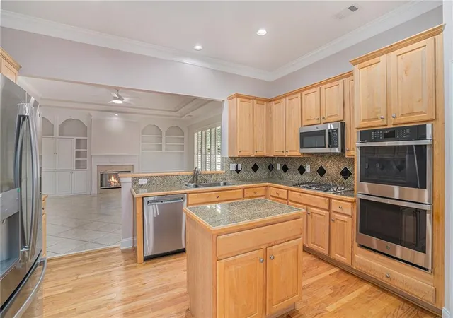 Photo 2 of Single family home for sale at 5003 Village Ter Dr, Atlanta, GA 30338 | MLS# 7737835 | Listing updated on 2026-09-08