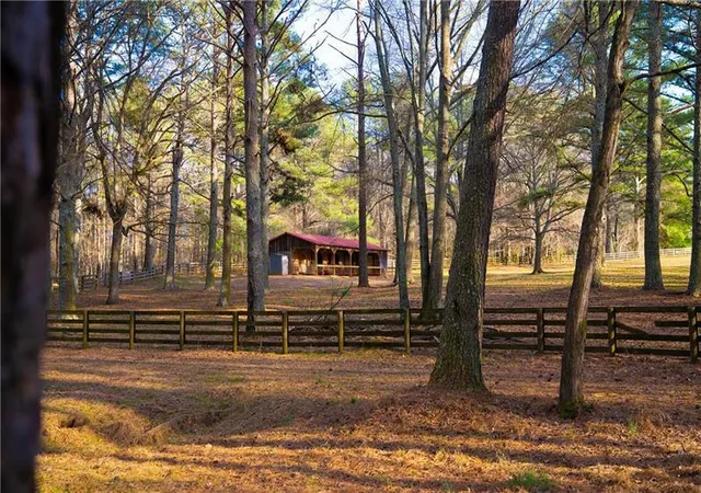 3rd image of 9305 Wilkerson Mill Rd, Chattahoochee Hills, GA 30268 | MLS# 7749209