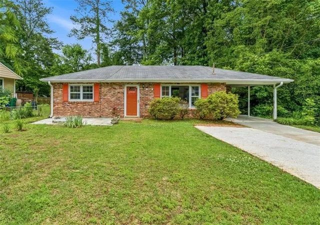 2nd image of 3109 Francine Dr, Decatur, GA 30033 | MLS# 7781513
