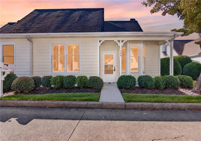 Condo for sale at 145 Victoria Way, Roswell, GA 30075 | MLS# 7851690