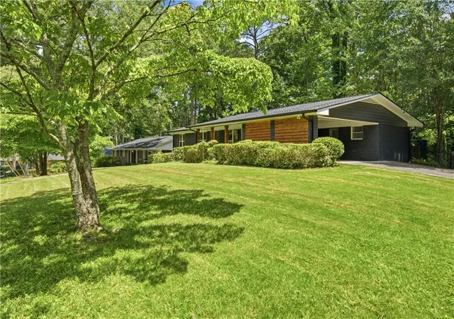 2nd image of 2682 Westchester Dr, Atlanta, GA 30344 | MLS# 7814898