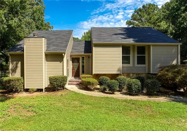 Photo 2 of Sale Pending at 1931 Brennan Way, Lithia Springs, GA 30122 | MLS# 7822779 | Listing updated on 2026-09-06
