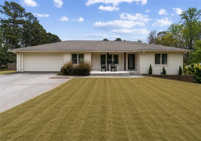 1st image of 2489 Sunset Dr Ne, Atlanta, GA 30345 | MLS# 7737969
