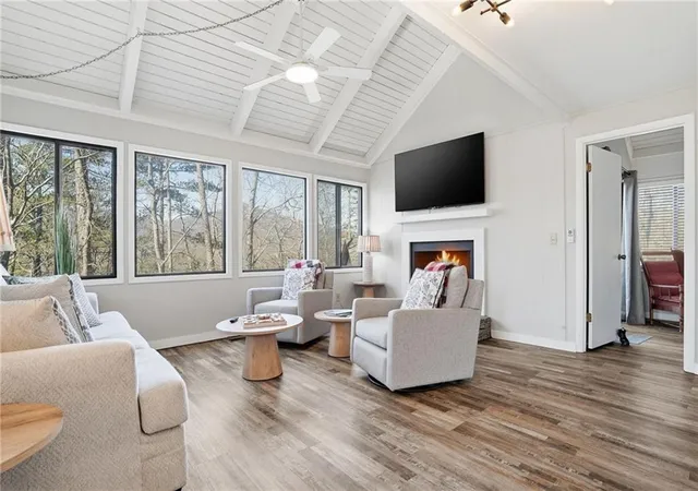Photo 3 of Single family home for sale at 125 Wolfscratch Dr, Jasper, GA 30143 | MLS# 7708748 | Listing updated on 2026-09-29