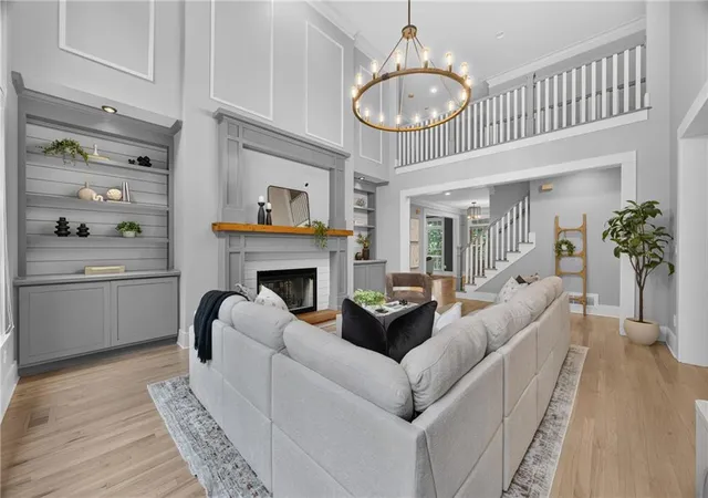 Photo 4 of Single family home for sale at 651 Vinings Ests Dr, Mableton, GA 30126 | MLS# 7821260 | Listing updated on 2026-09-15