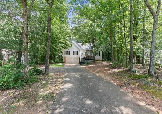 2nd image of 6055 Rolling Oaks Ln, Cumming, GA 30040 | MLS# 7823236