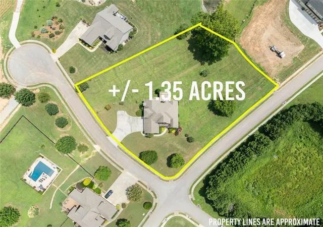 3rd image of 8510 Pintail Ct, Lula, GA 30554 | MLS# 7820497
