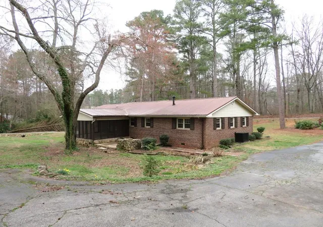 Homes for sale in Bremen, GA | 1050 Waddell St, Bremen, GA 30110 | MLS# 7720209