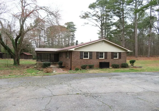 Homes for sale in Bremen, GA | 1050 Waddell St, Bremen, GA 30110 | MLS# 7720209