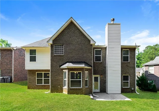Photo 3 of Sale Pending at 626 Pipkin Dr, Mcdonough, GA 30253 | MLS# 7814542 | Listing updated on 2026-10-02