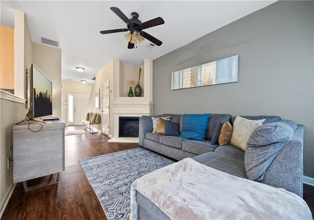 Photo 3 of Sale Pending at 2755 Snapfinger Manor, Decatur, GA 30035 | MLS# 7791884 | Listing updated on 2026-09-05
