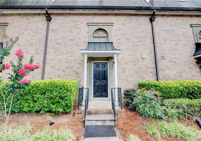 1st image of 6980 Roswell Rd #B3, Sandy Springs, GA 30328 | MLS# 7803561