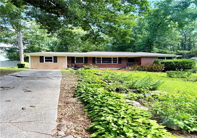 Photo 1 of Sale Pending at 3270 Bobolink Dr, Decatur, GA 30032 | MLS# 7806916 | Listing updated on 2026-09-16