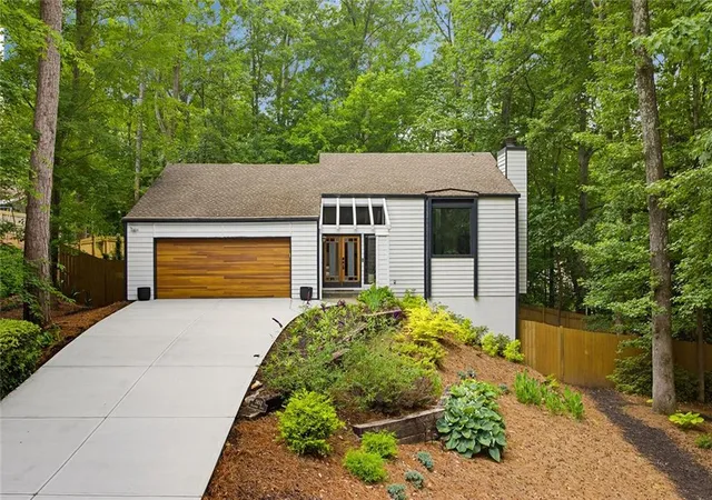 1st image of 3452 Shawnee Trl Se, Smyrna, GA 30080 | MLS# 7781084