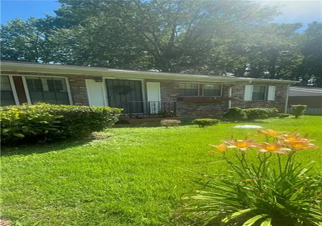 Photo 2 of Single family home for sale at 3098 Delmar Ln Nw, Atlanta, GA 30311 | MLS# 7808604 | Listing updated on 2026-09-15