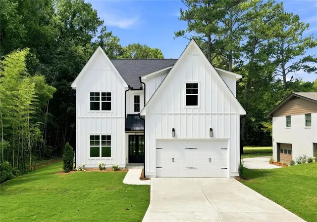 Photo 1 of Single family home for sale at 3901 Bellair Dr, Marietta, GA 30066 | MLS# 7824085 | Listing updated on 2026-08-23