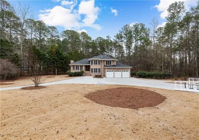 4th image of 5302 Greenway Dr, Villa Rica, GA 30180 | MLS# 7697909