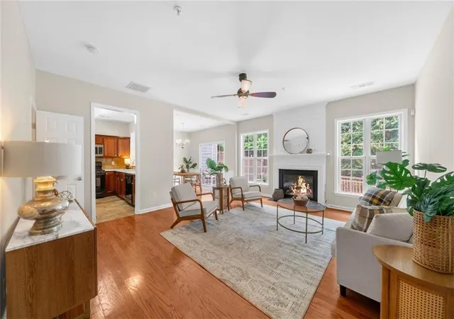 2nd image of 1462 Bellsmith Dr, Roswell, GA 30076 | MLS# 7793316