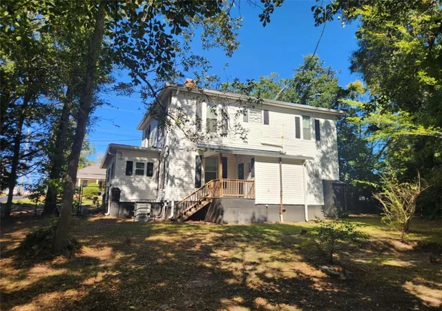 Photo 1 of Single family home for sale at 606 E Solomon St, Griffin, GA 30223 | MLS# 7859123 | Listing updated on 2026-10-26