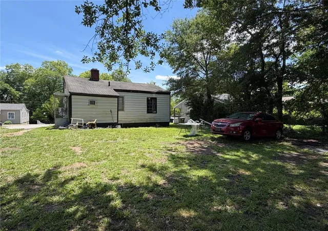 Homes for sale in Gainesville, GA | 1067 Desota St, Gainesville, GA 30501 | MLS# 7781231