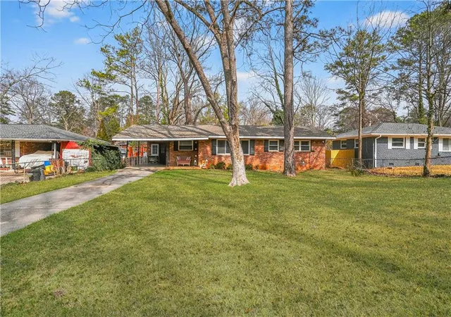 2nd image of 3212 Convair Ln, Decatur, GA 30032 | MLS# 7728721