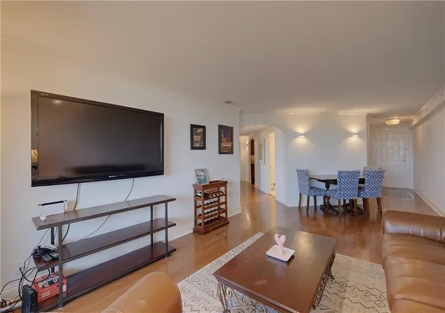4th image of 1501 Clairmont Rd #1732, Decatur, GA 30033 | MLS# 7800854